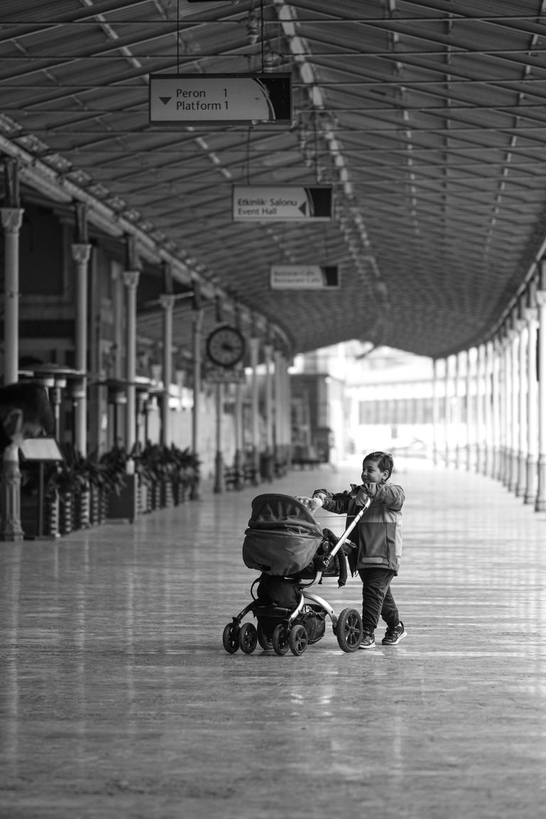 Best strollers for flying internationally for babies and toddlers